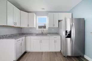 1504 Hanover St, Chicago Heights, IL 60411 - Photo 4