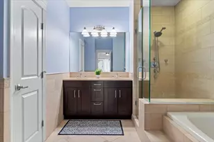 1425 W Belmont Ave, Chicago, IL 60657 - Photo 16