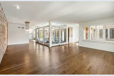 1904 Somerset Lane, Northbrook, IL 60062 - Photo 6