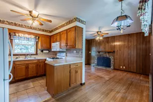 1403 Timothee Ln, Mendota, IL 61342 - Photo 6