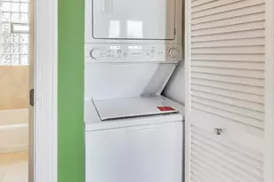 4333 N Troy St, Chicago, IL 60618 - Photo 14