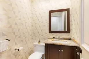 1009 Kings Ln, Glenview, IL 60025 - Photo 22