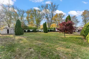 2213 Olen Dr, Mahomet, IL 61853 - Photo 32