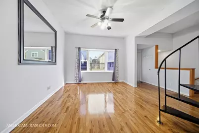 9018 S Brandon Avenue, Chicago, IL 60617 - Photo 8