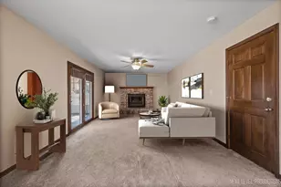 231 N Cambridge Dr, Geneva, IL 60134 - Photo 12