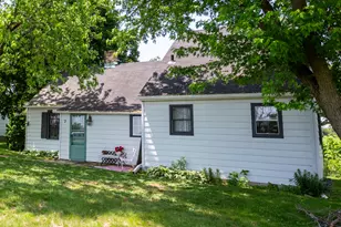[Address not provided], Woodstock, IL 60098 - Photo 4