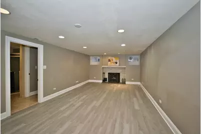 [Address not provided], Skokie, IL 60077 - Photo 22