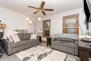 3467 Charlemaine Dr, Aurora, IL 60504 - Photo 12