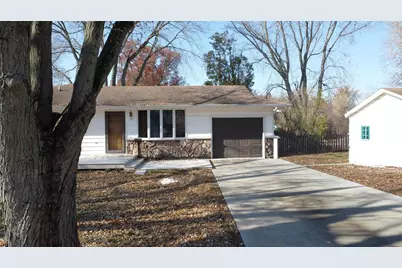 107 S Sheridan Avenue, Watseka, IL 60970 - Photo 4