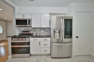 8140 Crawford Ave, Skokie, IL 60076 - Photo 10