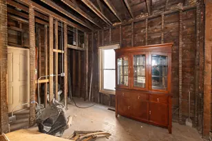 5247 S May St, Chicago, IL 60609 - Photo 8