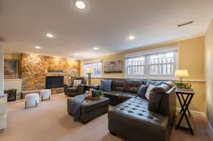 806 W Hackberry Dr, Arlington Heights, IL 60004 - Photo 16