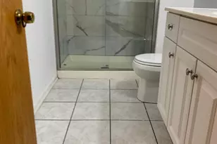 1073 Foxworth Blvd, Lombard, IL 60148 - Photo 30