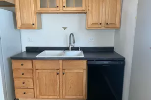 1073 Foxworth Blvd, Lombard, IL 60148 - Photo 12