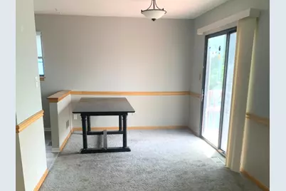 1073 Foxworth Boulevard, Lombard, IL 60148 - Photo 2