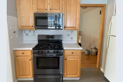 1073 Foxworth Boulevard, Lombard, IL 60148 - Photo 14