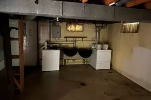 521 Chaney Ave, Crest Hill, IL 60403 - Photo 20