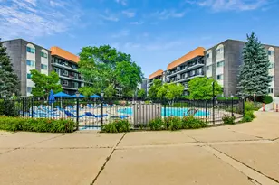 4840 Foster St, Skokie, IL 60077 - Photo 14