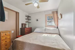 504 W Park Ave, Round Lake, IL 60073 - Photo 12