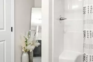 2621 Shale Rd, Normal, IL 61761 - Photo 58