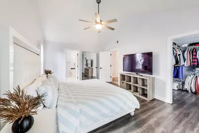 1677 Driftwood Lane, Crystal Lake, IL 60014 - Photo 20