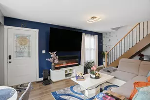 551 Sidney Ave, Glendale Heights, IL 60139 - Photo 2