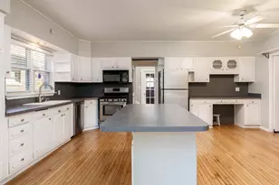 2310 Broadway, Rockford, IL 61104 - Photo 14