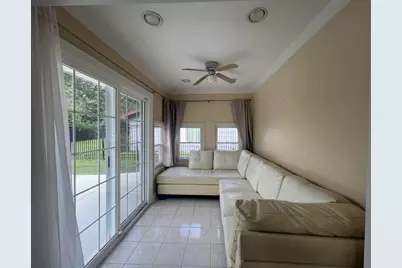 1380 Rosedale Lane, Hoffman Estates, IL 60169 - Photo 12