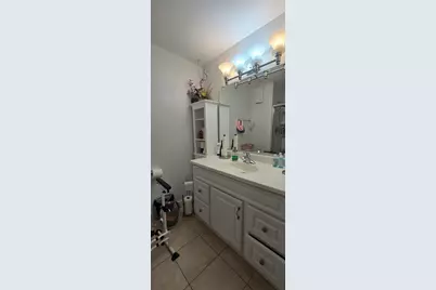 2211 S Stewart Avenue #2B, Lombard, IL 60148 - Photo 6