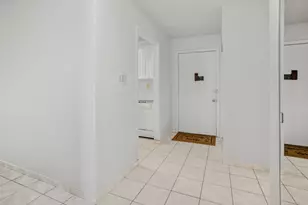 8905 Knight Ave, Des Plaines, IL 60016 - Photo 22