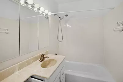 8905 Knight Avenue #211, Des Plaines, IL 60016 - Photo 20