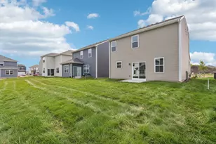 2937 Rushmore Dr, Pingree Grove, IL 60140 - Photo 34