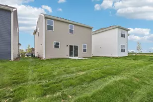 2957 Rushmore Dr, Pingree Grove, IL 60140 - Photo 36