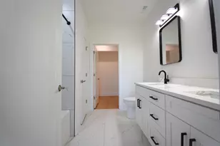 7421 Covington Place, Justice, IL 60458 - Photo 18