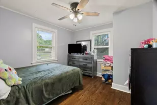 28 E 157th St, Harvey, IL 60426 - Photo 10