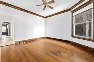 6043 S Eberhart Ave, Chicago, IL 60637 - Photo 10