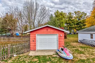 761 N 3906th Rd, Triumph, IL 61371 - Photo 26