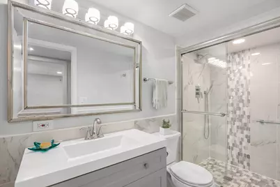 124 W Old Elm Road, Lake Forest, IL 60045 - Photo 26