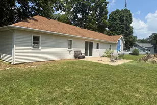 126 N 8th St, Hennepin, IL 61327 - Photo 16