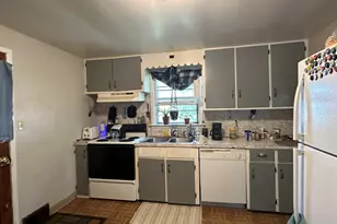 627 W Homer, Freeport, IL 61032 - Photo 14