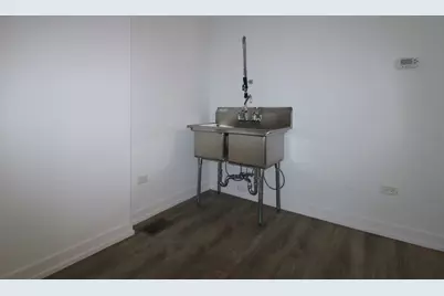 935 N Ashland Avenue #1, Chicago, IL 60622 - Photo 10