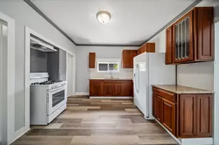 132 Akin Ave, Joliet, IL 60433 - Photo 8