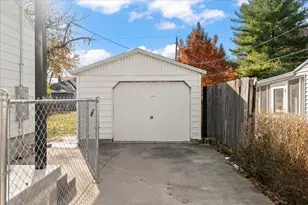 1407 W Clark St, Champaign, IL 61821 - Photo 22