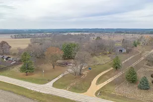 8330 N Kishwaukee Rd, Stillman Valley, IL 61084 - Photo 30