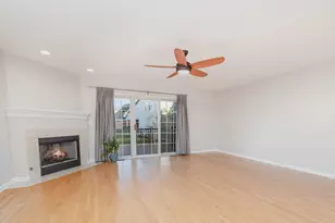 1031 N Earls Ct, Palatine, IL 60067 - Photo 6