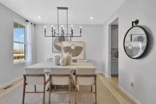 3190 Peyton Cir, Aurora, IL 60503 - Photo 2