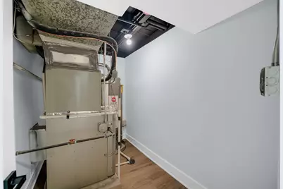 9356 S Manistee Avenue, Chicago, IL 60617 - Photo 22