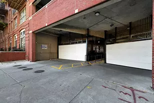 550 N Kingsbury St, Chicago, IL 60654 - Photo 22