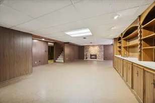 28 Concord Dr, Oak Brook, IL 60523 - Photo 26