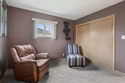 537-541 N Edgelawn Drive #537, Aurora, IL 60506 - Photo 10